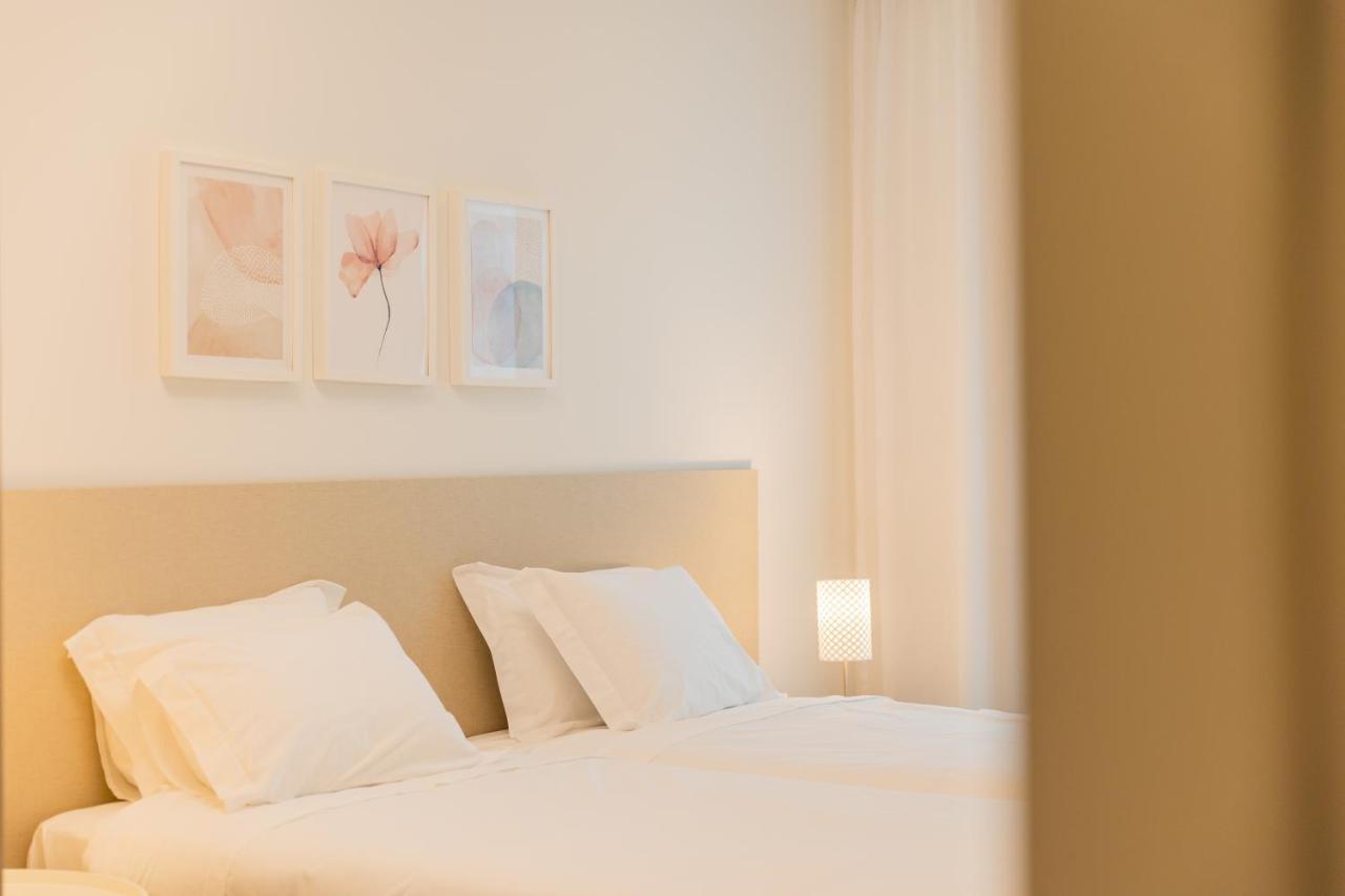 Downtown Pdl Premium Apartment Ponta Delgada  Bagian luar foto